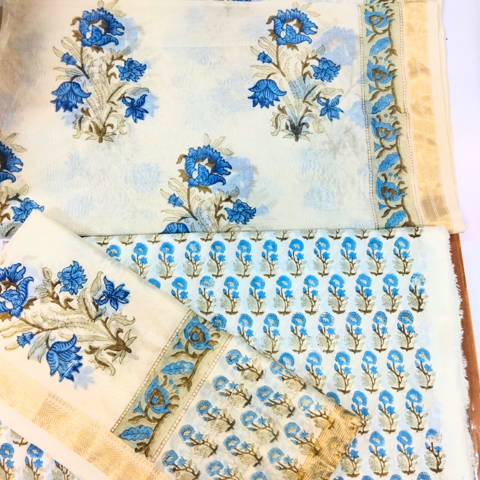 Graceful Weave Maheshwari Suit